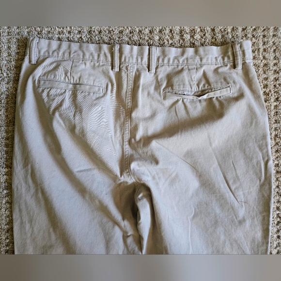 Mens Old Navy Kahaki 38x30 Pants Slim Chino Straight Leg 4 Pockets Flat Front - Picture 3 of 13